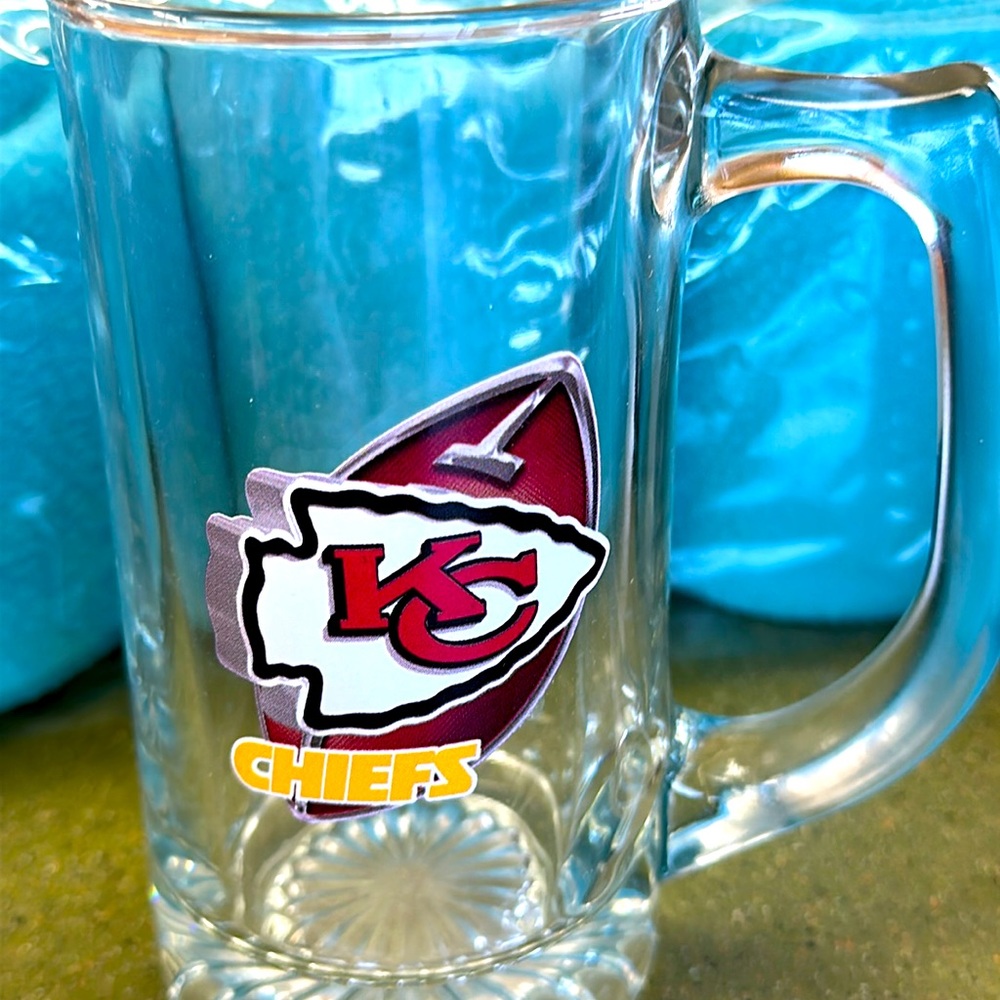 NWOT KC Chiefs Glass Mug